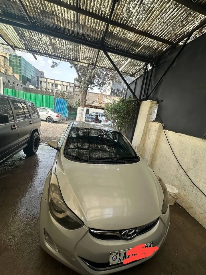 Hyundai Elantra 2013 Automatic – photo 6