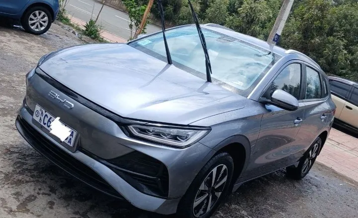 BYD E2 Electric 2024 – photo 3
