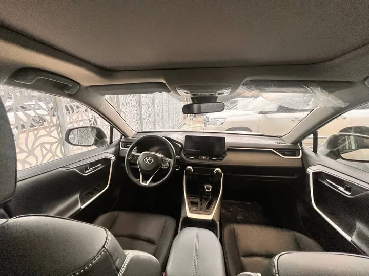 Brand New Toyota RAV4 Hybrid 2024 – photo 4