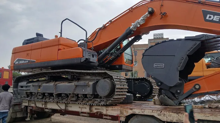 Develon DX-360 Excavator 2025 – photo 4