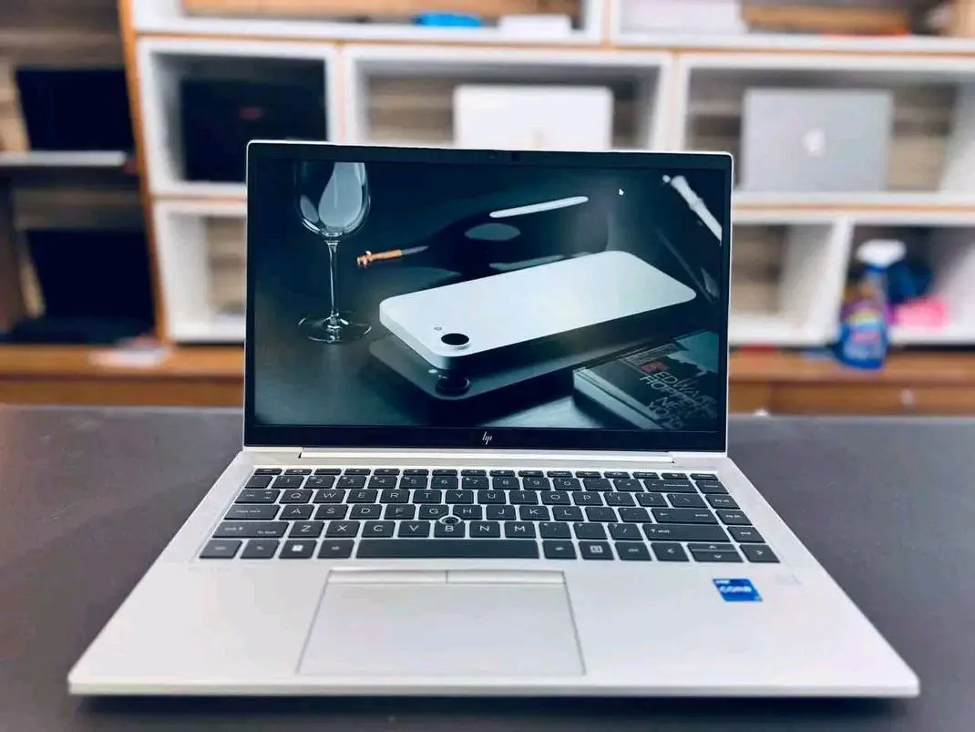 HP EliteBook 840 G8 i7 Laptop – photo 3