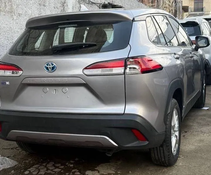 Toyota Corolla Cross Hybrid 2024 – photo 5