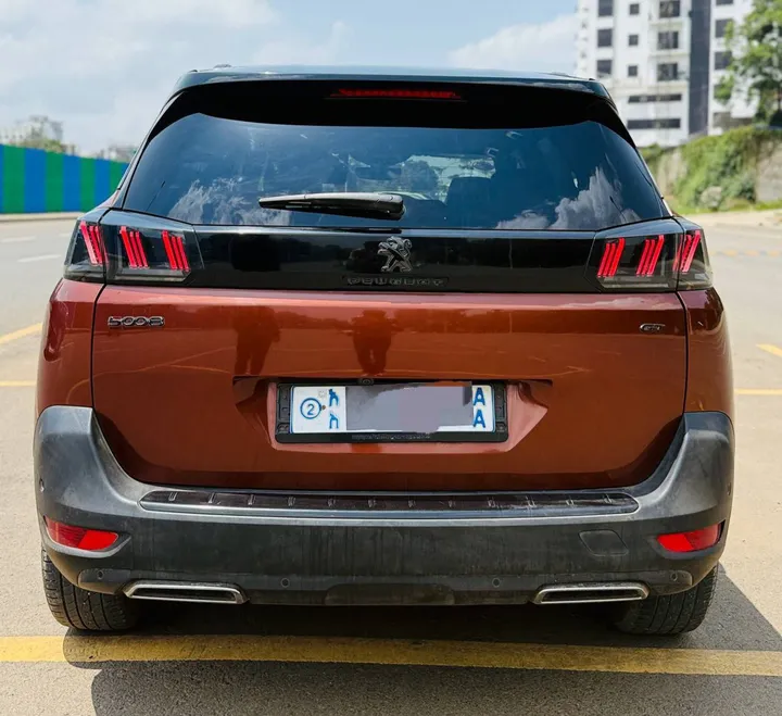 Peugeot 5008 2022 SUV – photo 7
