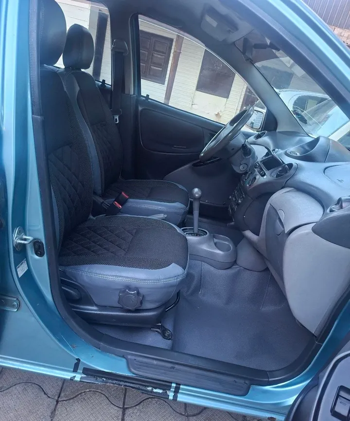 Toyota Vitz Automatic 2001 – photo 5