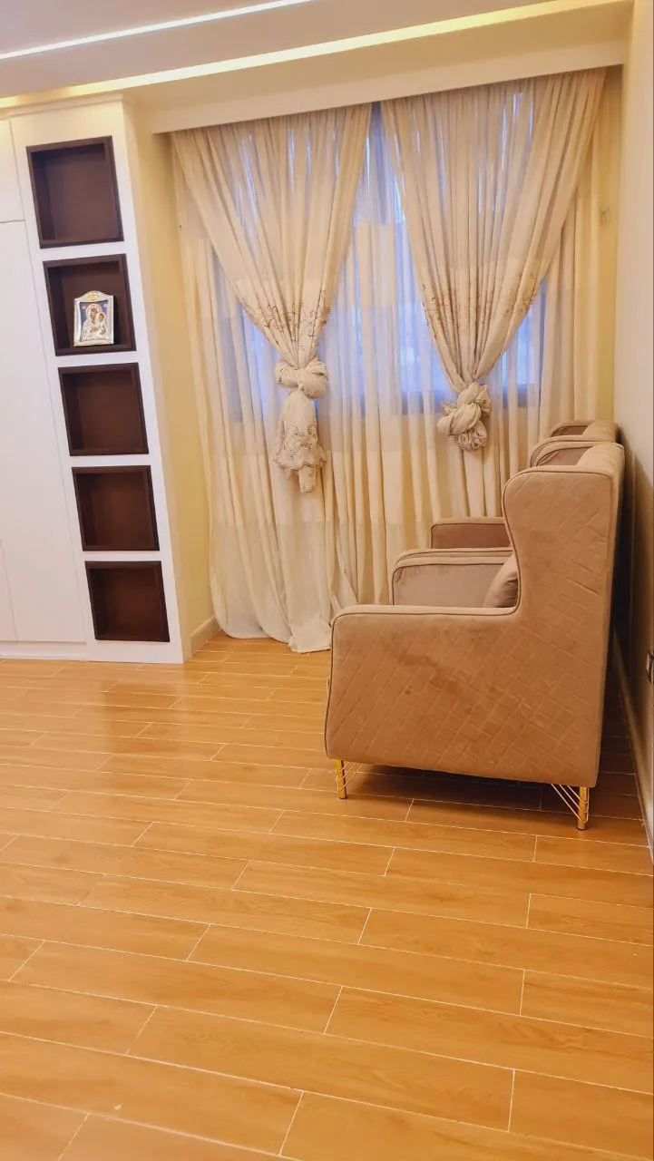 3 Bedroom 174 sqm Apartment in Summit – photo 3