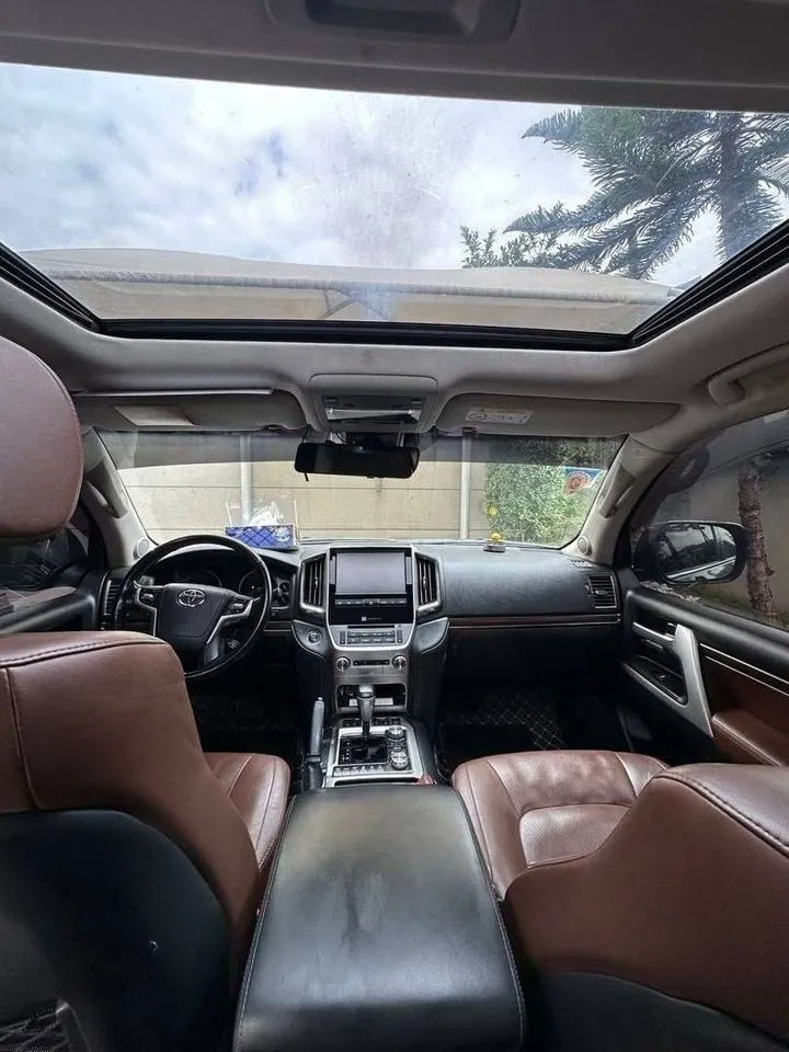 Toyota Landcruiser V8 VXR 2020 – photo 3
