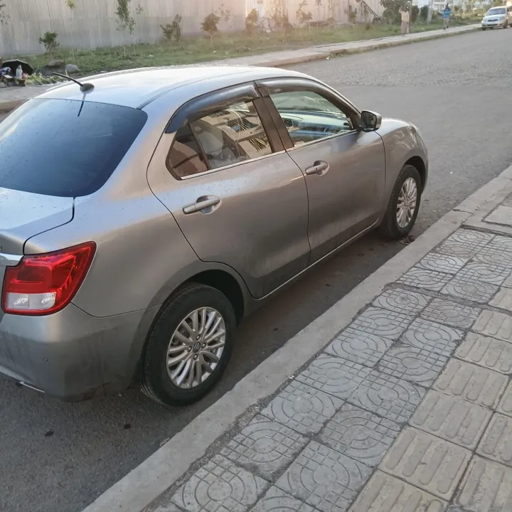Suzuki Dzire 2022 Automatic – photo 3