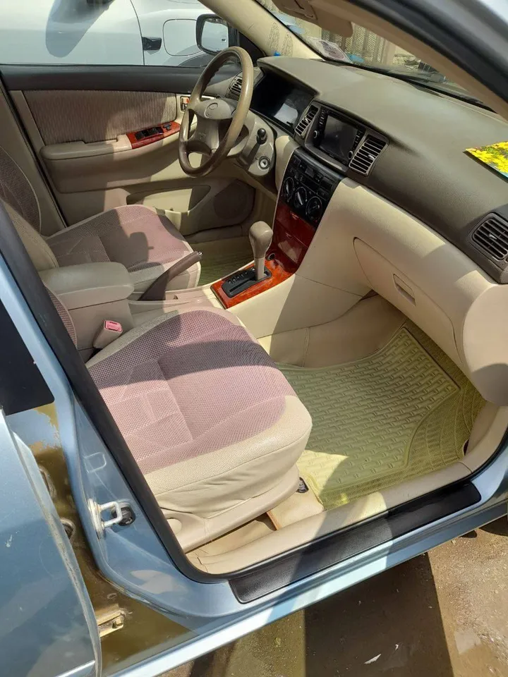 Toyota Corolla 2006 Automatic – photo 4