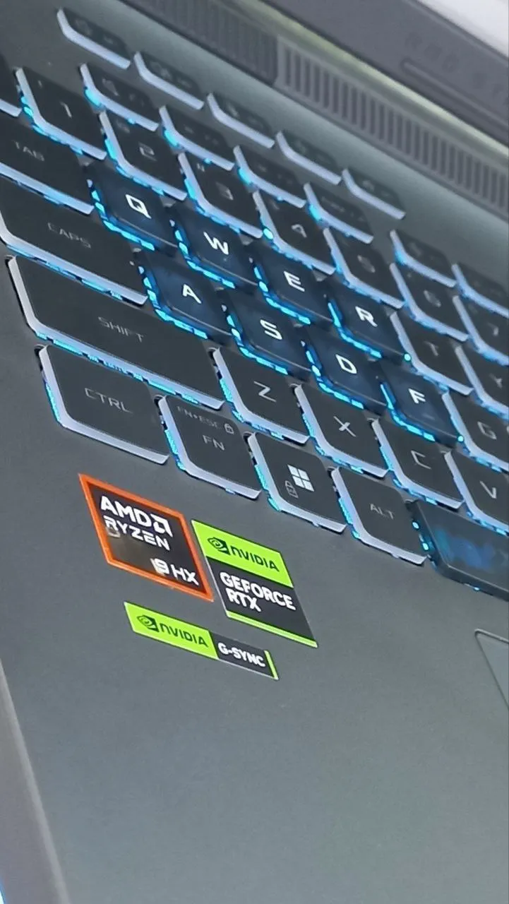 ASUS ROG Strix G16 RTX 5070 – photo 5