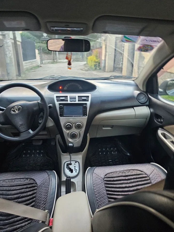 Toyota Yaris Belta 2008 Automatic – photo 3