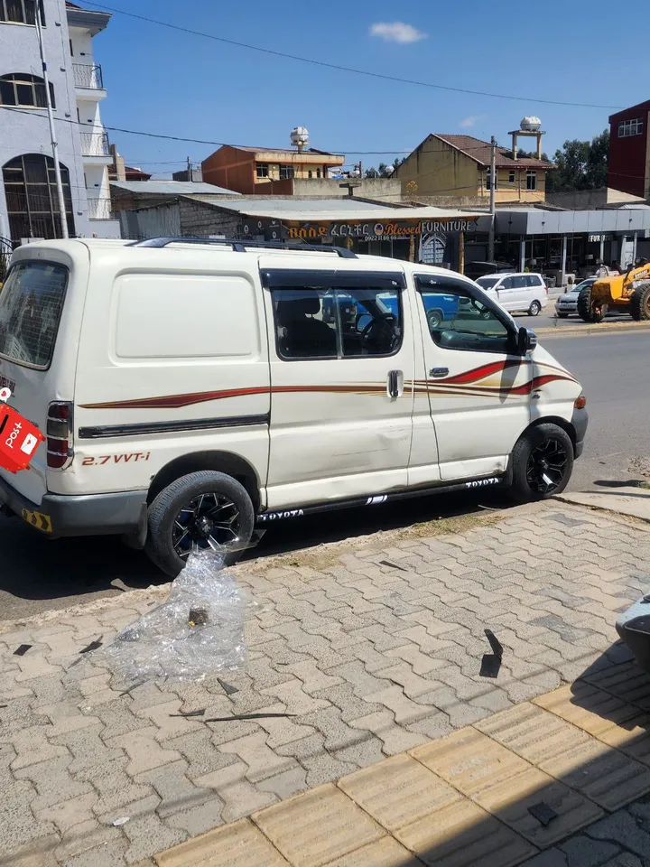 Toyota Dolphin 2002 Half Van – photo 6