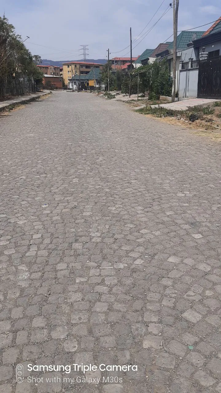150 sqm Land for Sale Ayat – photo 3