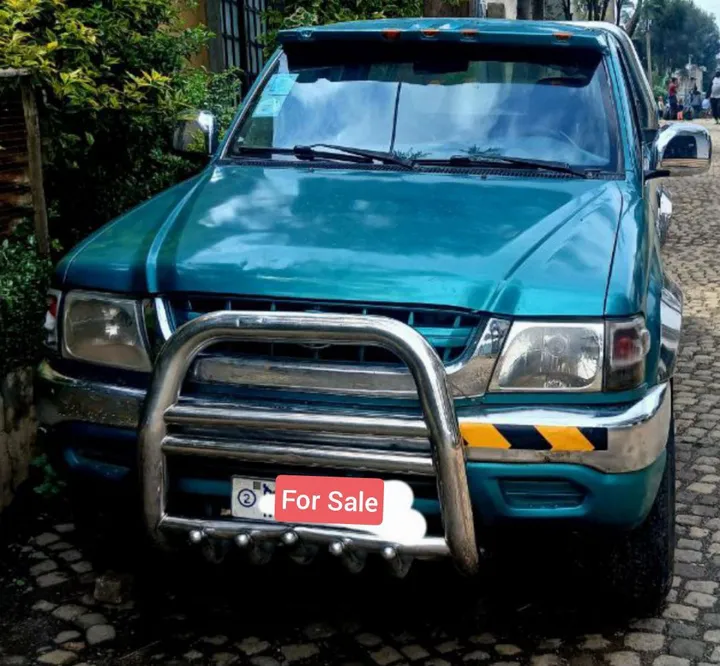 Toyota Hilux 5L Manual 2001 – photo 6