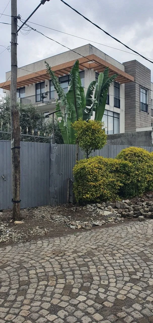 Urgent Sale G+2 House Hillside 630 sqm – photo 4
