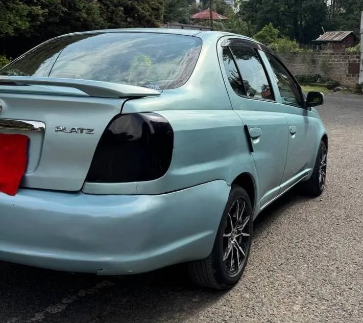 Toyota Platz 2005 Automatic – photo 4