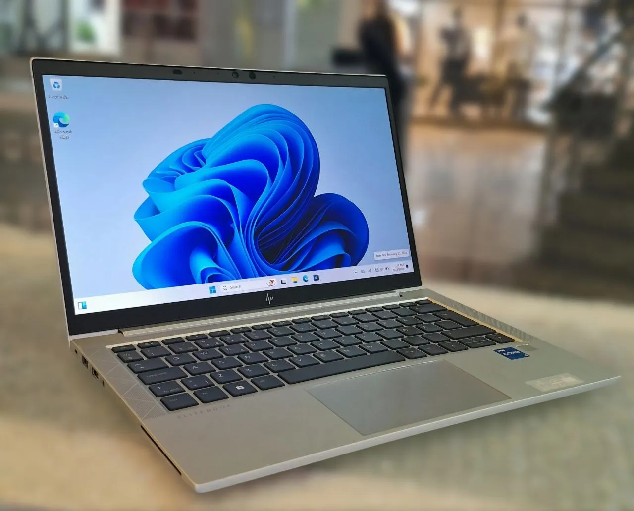 HP EliteBook 830 G8 Laptop – photo 3