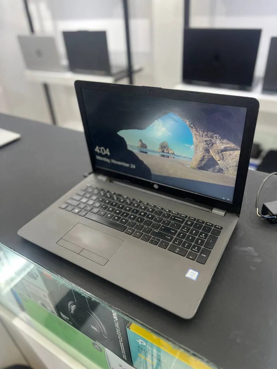 HP i5 7th Generation Laptop – photo 4