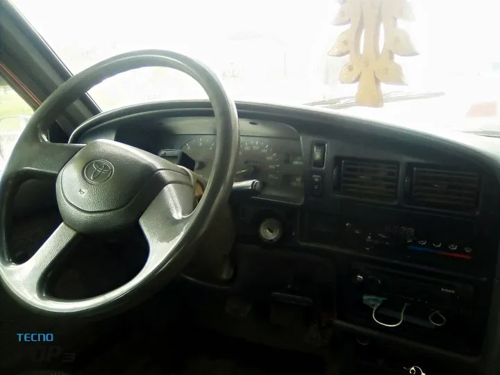 Toyota 2L Hilux 1995 – photo 5