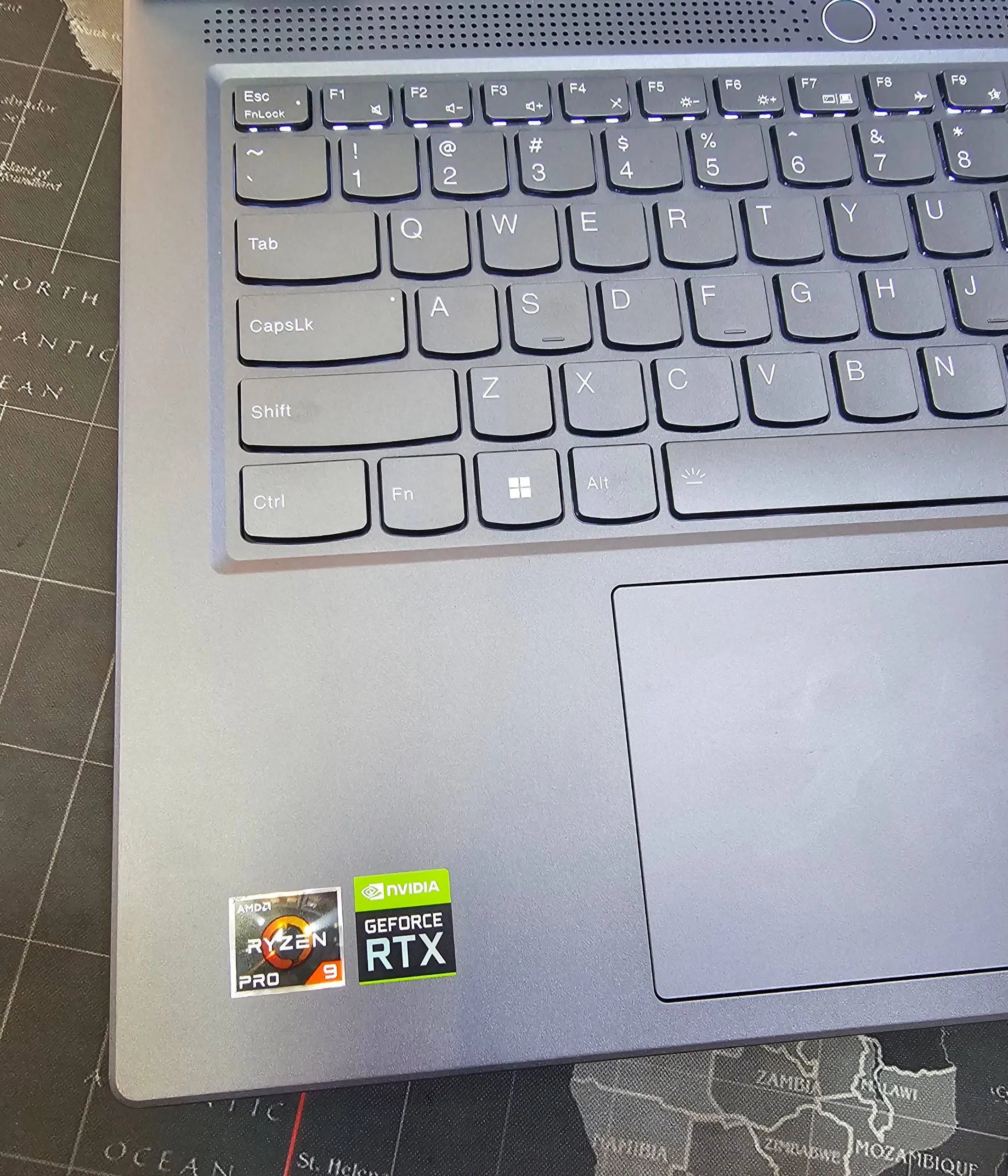 Lenovo Legion 5 Slim RTX 4070 – photo 4