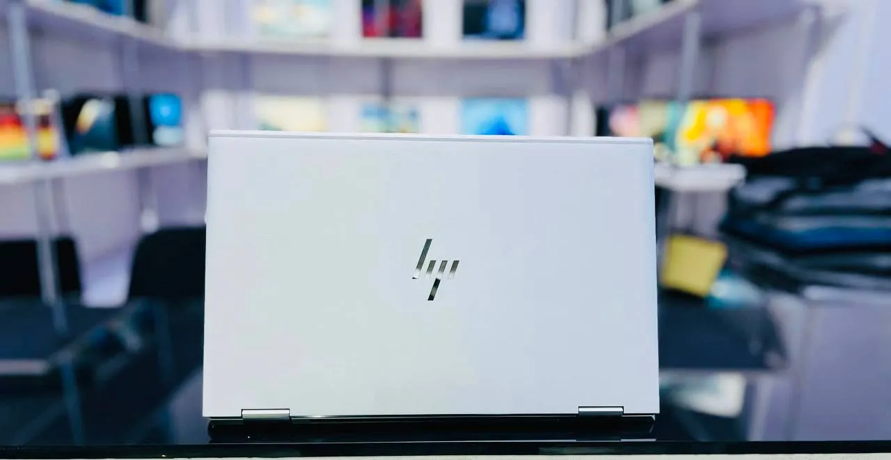 HP EliteBook X360 i7 16GB – photo 3