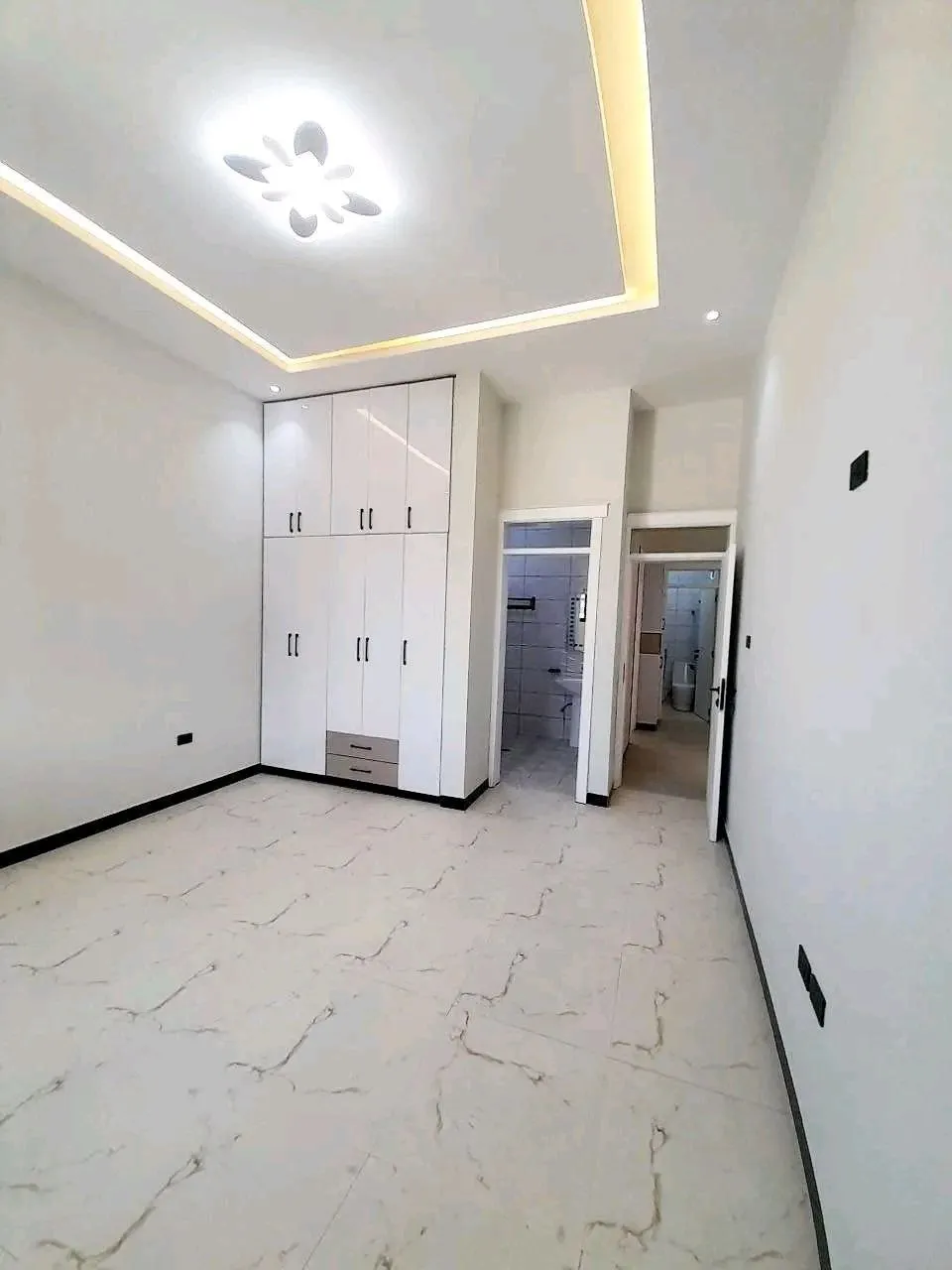 Modern Villa House Ayat 250 sqm – photo 9