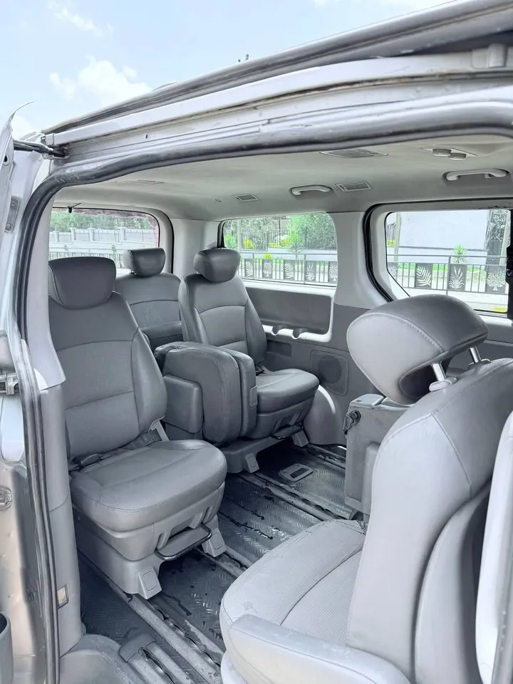 Hyundai Grand Starex 2011 Automatic – photo 7