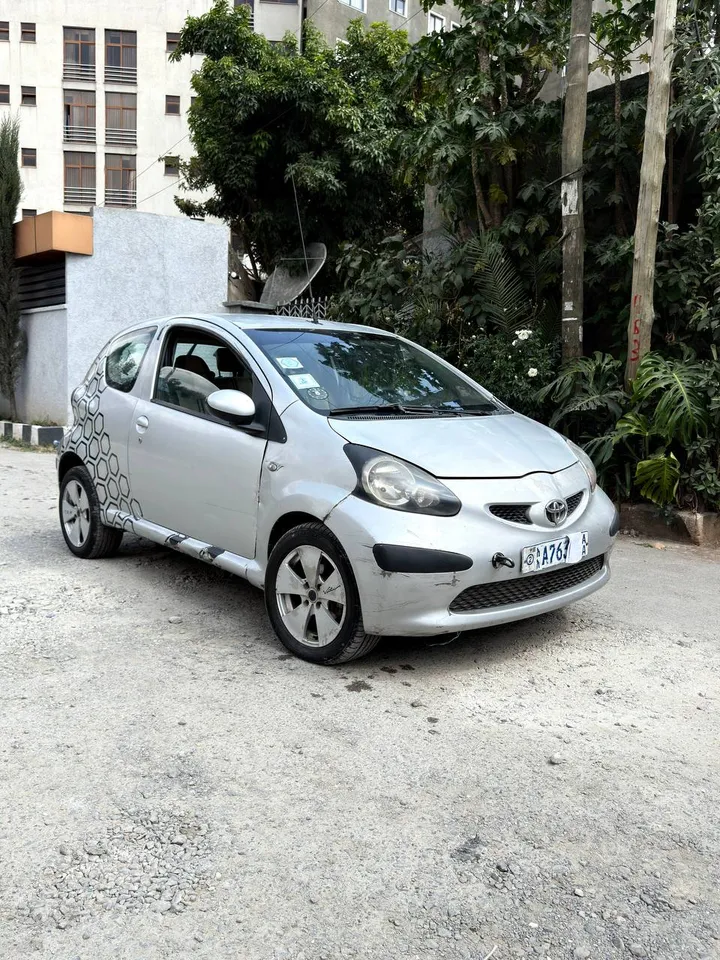 Toyota Aygo 2007 Manual – photo 3