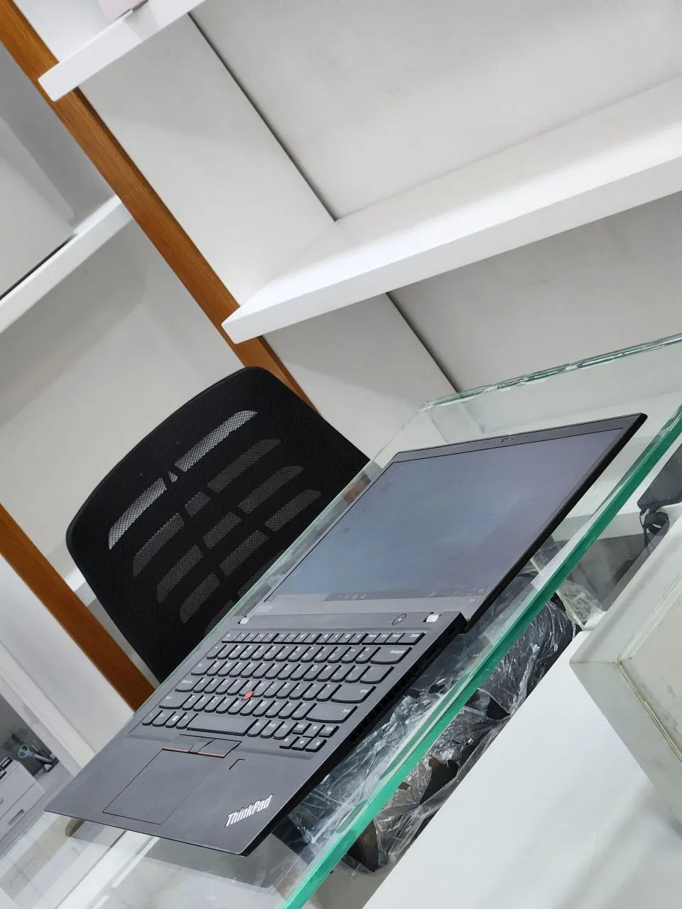 Lenovo Thinkpad T495s Ryzen 5 – photo 3