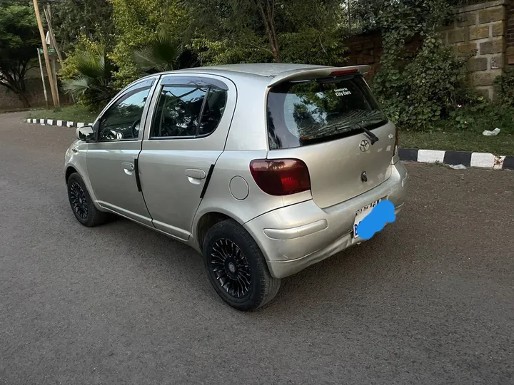 Toyota Vitz 2002 Automatic – photo 4