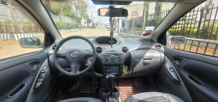 Toyota Vitz 2002 Automatic – photo 6
