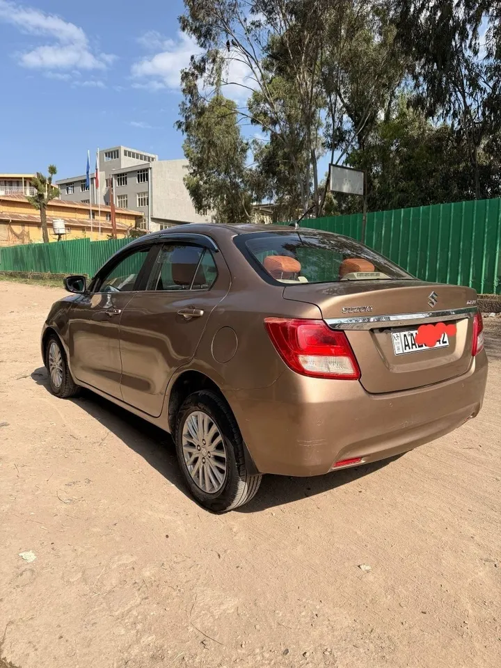 Suzuki Dzire 2021 Automatic – photo 7