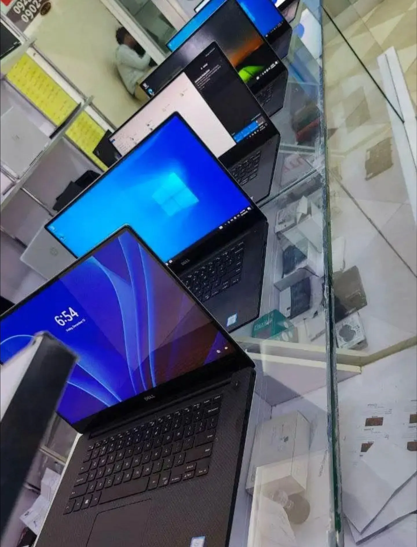 Dell XPS i5 GTX 1650 Laptop – photo 6
