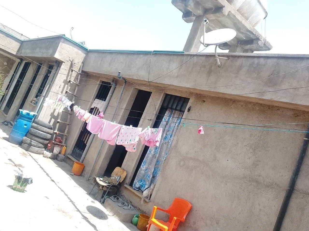 L-Shape House for Sale in Ayat – photo 5