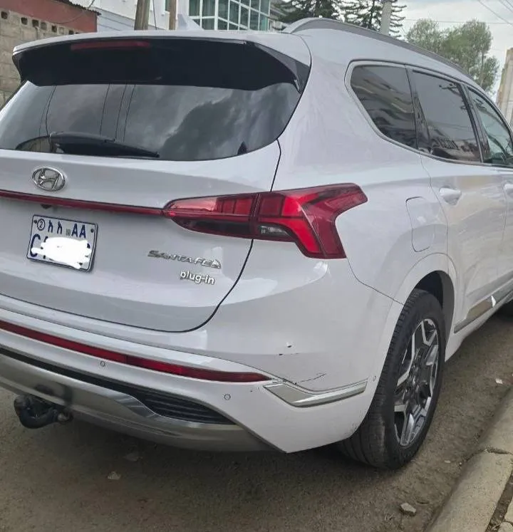 Hyundai Santafe Plug-in Hybrid 2023 – photo 4