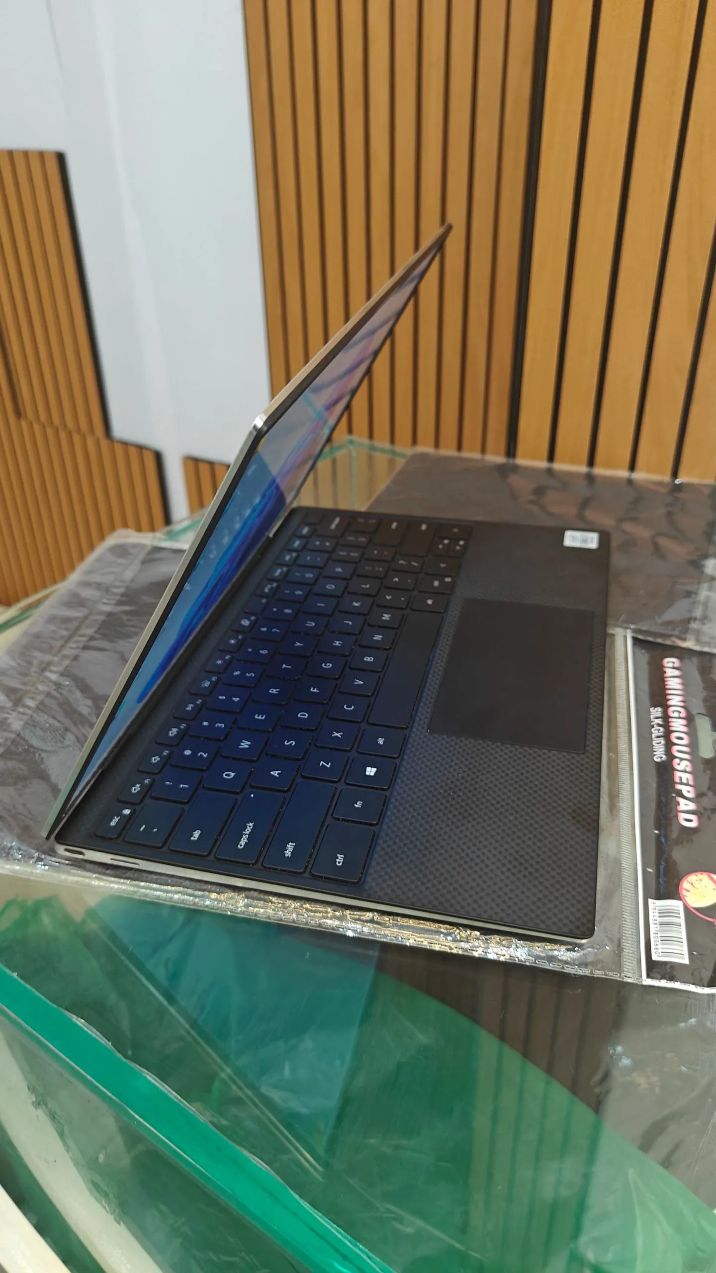 Dell XPS 13 Core i7 Laptop – photo 3