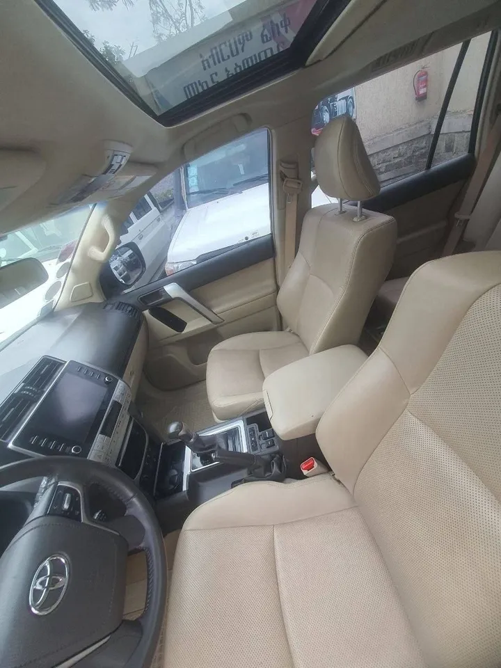 Toyota Prado 2022 Automatic Full-Option – photo 8
