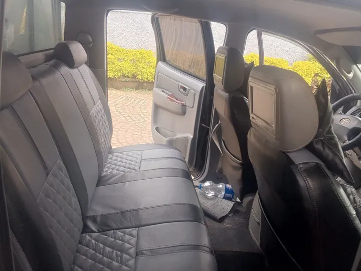 Toyota Hilux Double Cab 2010 – photo 3