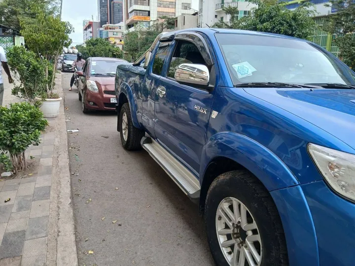 Toyota Hilux Double Cab 2012 – photo 5