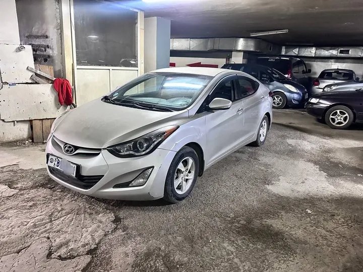 Hyundai Elantra 2015 Automatic – photo 3