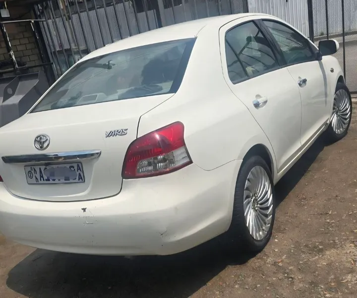 Toyota Yaris Sedan 2008 Automatic – photo 6