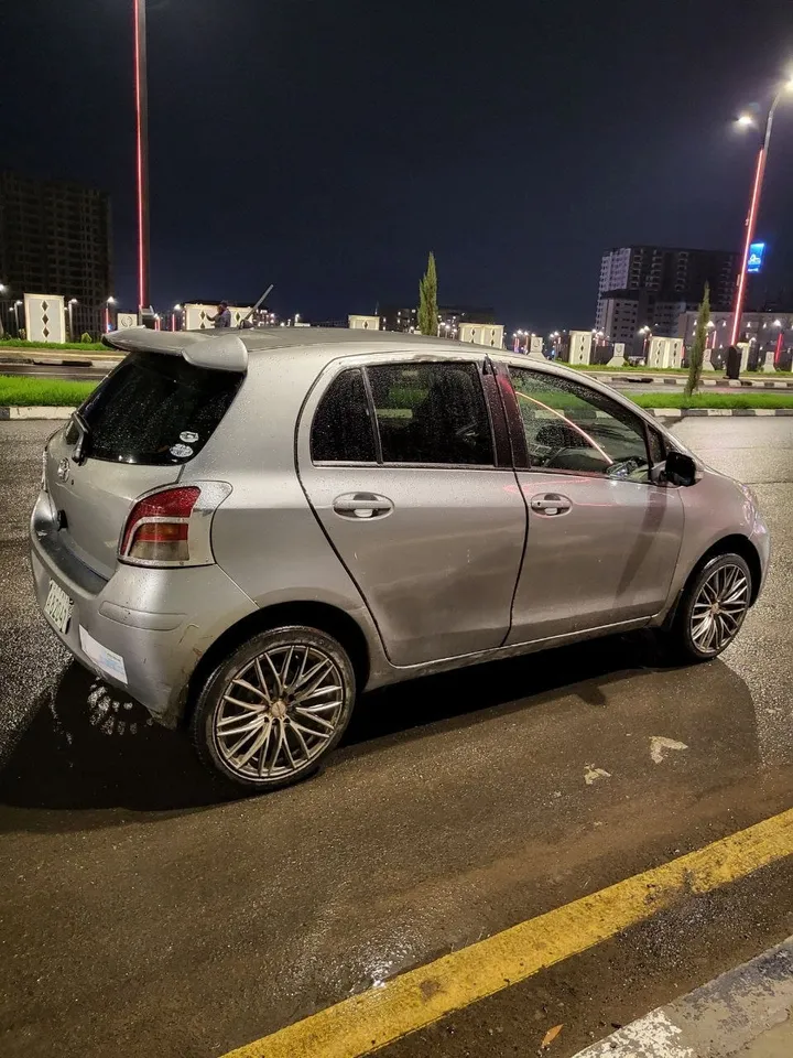 Toyota Yaris Compact 2008 Automatic – photo 4