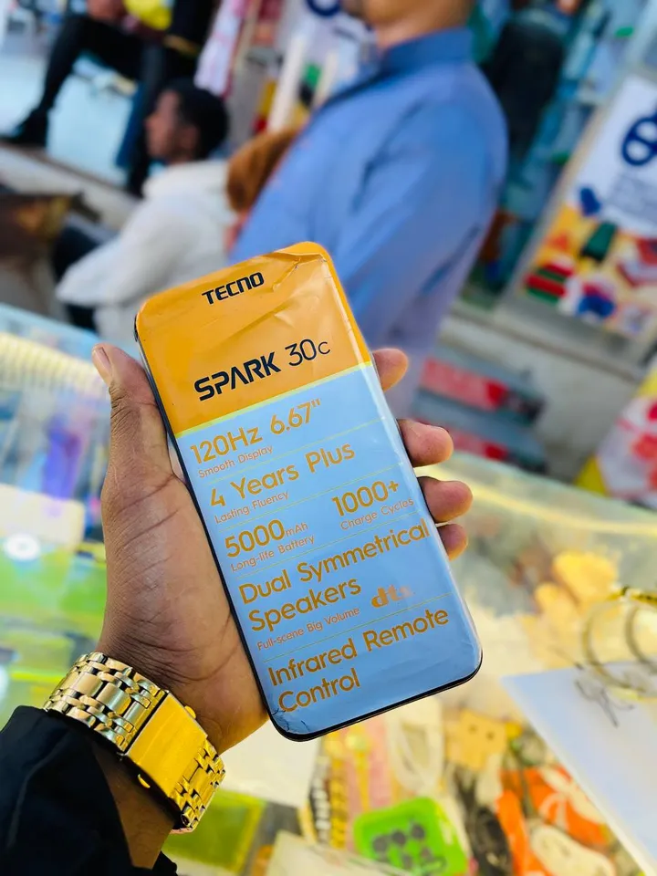 Tecno Spark 30C 128GB 4GB – photo 4