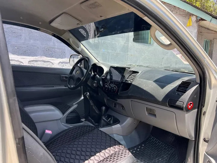Toyota Hilux 2007 Pickup – photo 5