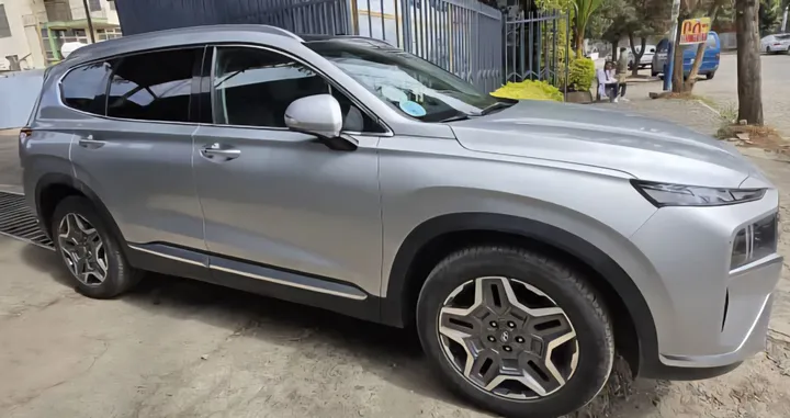 Hyundai Santafe Hybrid 2022 – photo 3