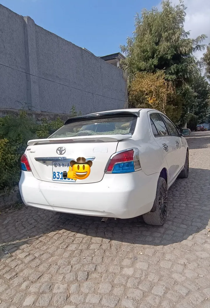 Toyota Yaris Belta 2008 Automatic – photo 7