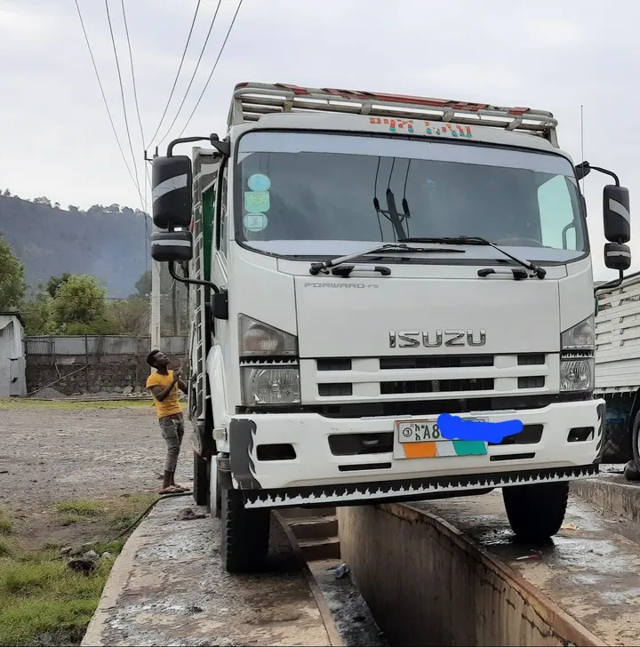 Isuzu FSR Truck 2017 – photo 4