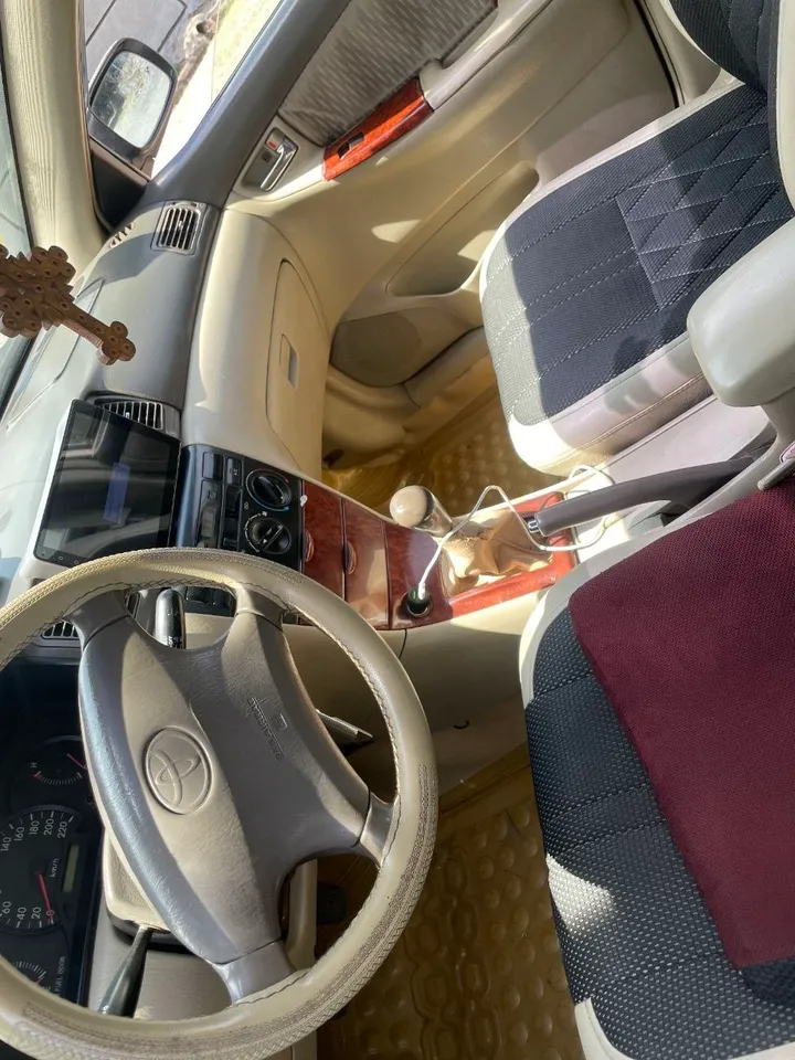 Toyota Corolla 2007 Manual – photo 4