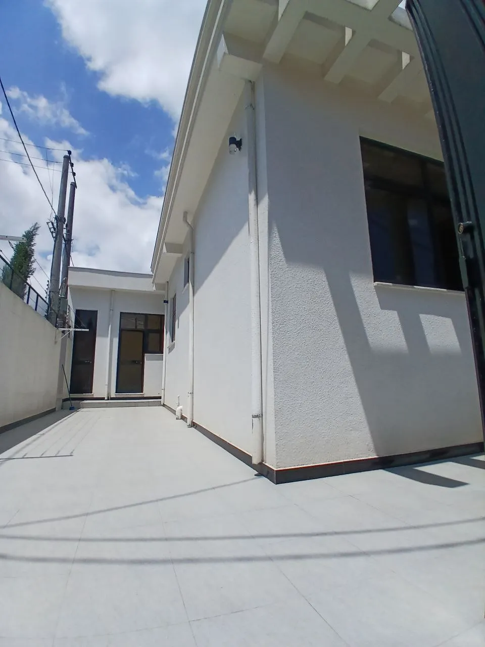 Villa House for Sale in Semit – photo 3
