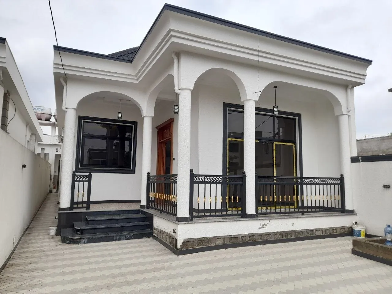 Modern Luxury Villa House in Ayat – photo 9
