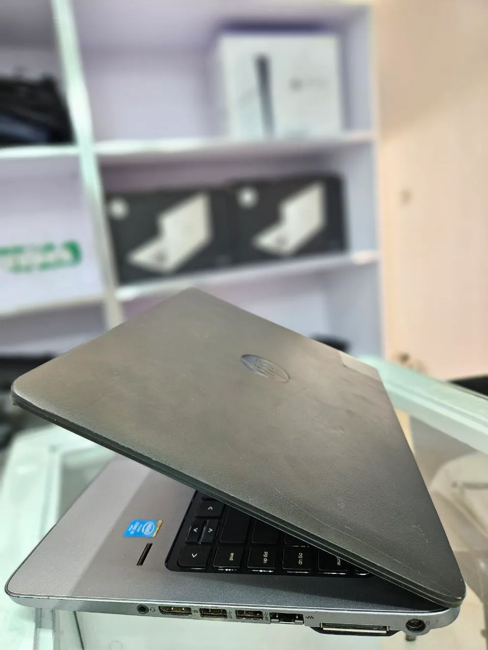 HP EliteBook 840 G1 Touchscreen Laptop – photo 3